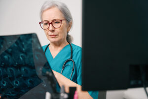 Delayed homecare visit alerts for agencies